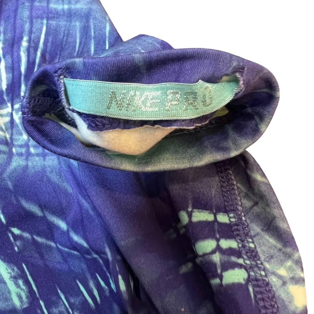 NIKE Pro Women Jacket Quarter Zip Dri-Fit Medium Blue Green Active Thumb Strap - Picture 4 of 9